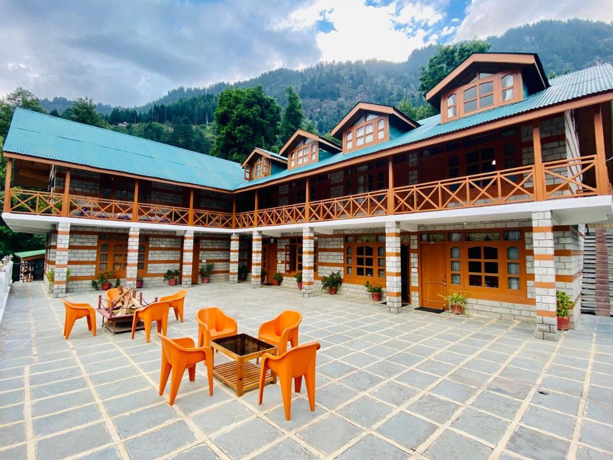 Holywood Classic-River View Resort Manali  Ngoại thất bức ảnh